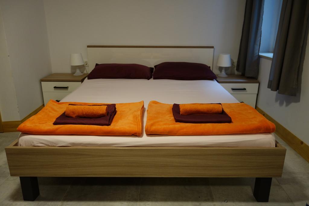 Hostel Pirano Auberge de jeunesse *